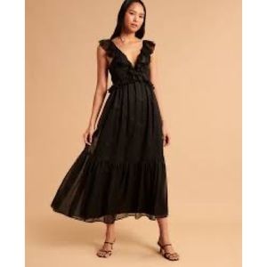 Abercrombie Drama Ruffle Maxi Dress Black XL